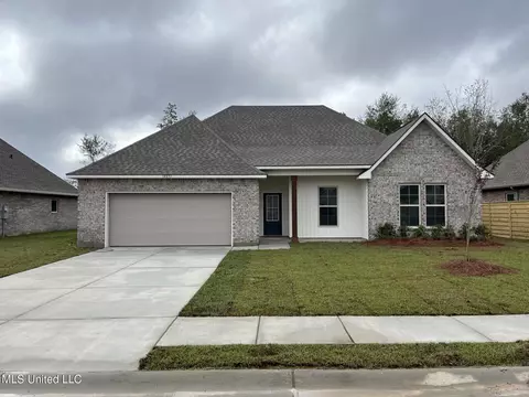 14433 Eliza Dr, Vancleave, MS 39565