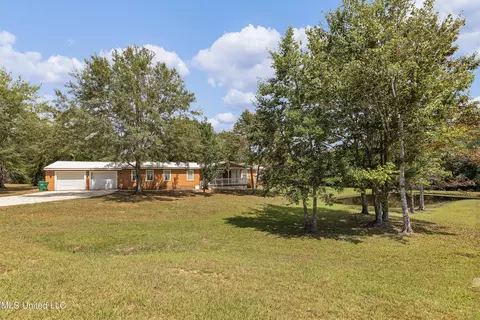 26018 Quail Ridge Cir, Perkinston, MS 39573