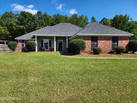 603 Southern Oaks Dr, Florence, MS 39073