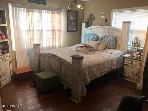 3064 Windsor Ave, Jackson, MS 39216 photo 2