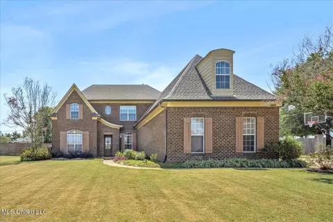 8655 Belmor Crossing Cv, Olive Branch, MS 38654