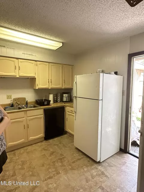 18024 Bert St, Long Beach, MS 39560 photo 24