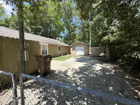 18024 Bert St, Long Beach, MS 39560 photo 8