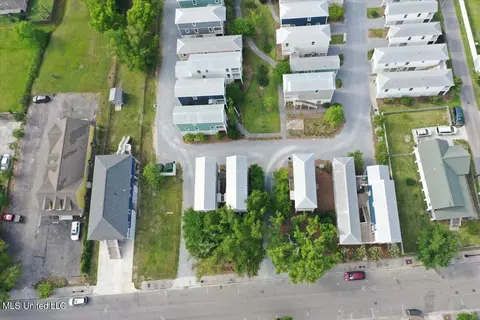 View/Area - 215 E Second St #5, Pass Christian, MS 39571 photo 1 of 8