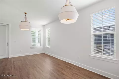 Living - 215 E Second St #5, Pass Christian, MS 39571 photo 1 of 1