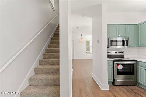Entry Way - 215 E Second St #5, Pass Christian, MS 39571 photo 1 of 3