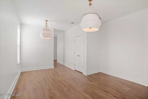 Dining - 215 E Second St #5, Pass Christian, MS 39571 photo 1 of 1