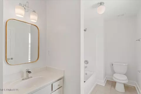 Bath - 215 E Second St #5, Pass Christian, MS 39571 photo 1 of 2