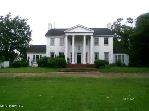 349 W Bobo Rd, Clarksdale, MS 38614