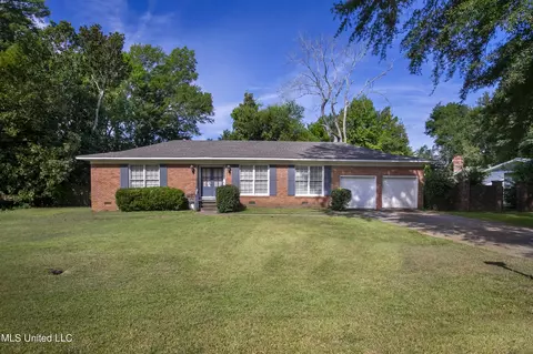 5311 Wayneland Dr, Jackson, MS 39211