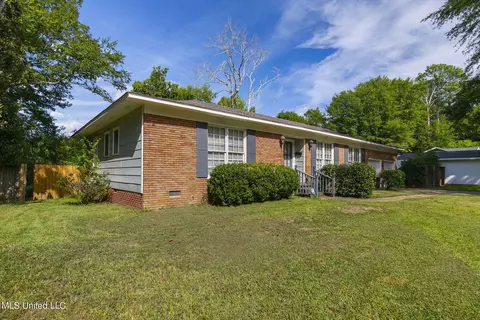 5311 Wayneland Dr, Jackson, MS 39211 photo 4