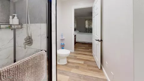 Bath - 450 Cato Rd, Brandon, MS 39042 photo 1 of 8