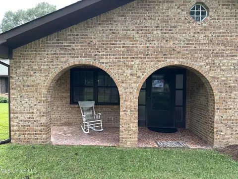 Exterior - 450 Cato Rd, Brandon, MS 39042 photo 1 of 17