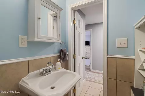 Bath - 20003 Commission Rd, Long Beach, MS 39560 photo 2 of 3
