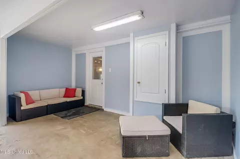 Exterior - 20003 Commission Rd, Long Beach, MS 39560 photo 3 of 13