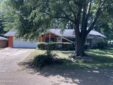 103 Ramada Cir, Jackson, MS 39212 photo 1