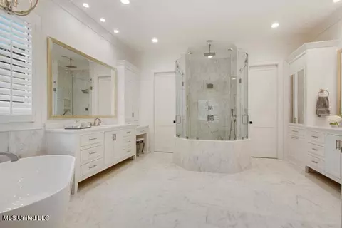 Bath - 3866 Coker Rd, Madison, MS 39110 photo 1 of 8