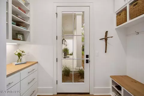 Entry Way - 3866 Coker Rd, Madison, MS 39110 photo 2 of 2