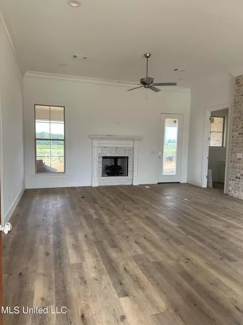 303 Chapel Crest Cv, Madison, MS 39110 photo 2