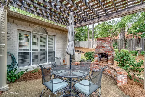 Exterior - 436 Ridge Cir, Brandon, MS 39047 photo 11 of 21