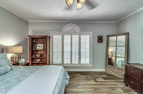 Bedroom - 436 Ridge Cir, Brandon, MS 39047 photo 13 of 13