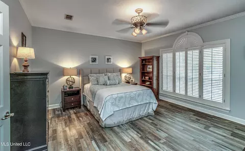 Bedroom - 436 Ridge Cir, Brandon, MS 39047 photo 9 of 13