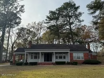 701 North St, Vaiden, MS 39176 photo 1