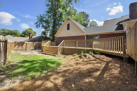 Exterior - 1001 Preston Dr, Brandon, MS 39047 photo 18 of 21