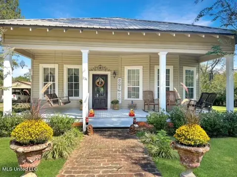 234 N Church St, Florence, MS 39073