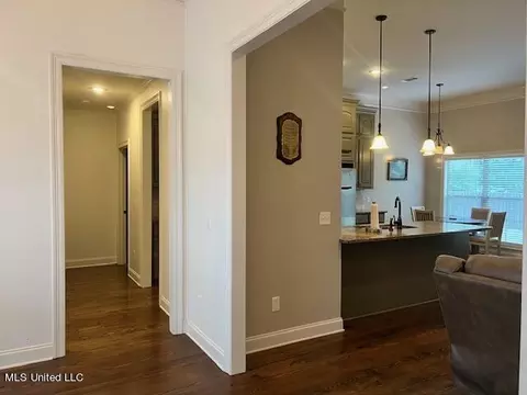 617 Tucker Xing, Brandon, MS 39042 photo 5