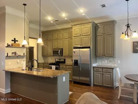 617 Tucker Xing, Brandon, MS 39042 photo 11