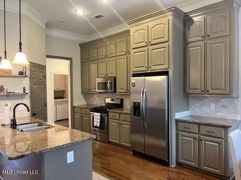 617 Tucker Xing, Brandon, MS 39042 photo 13