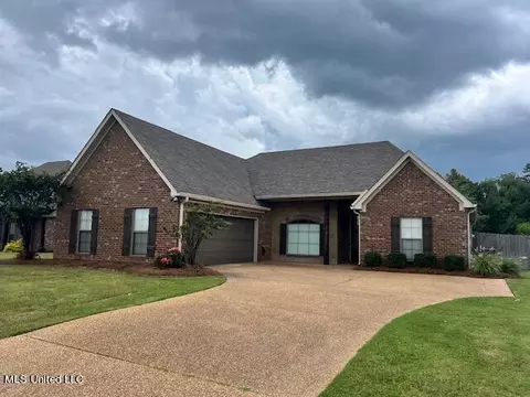 617 Tucker Xing, Brandon, MS 39042 photo 2