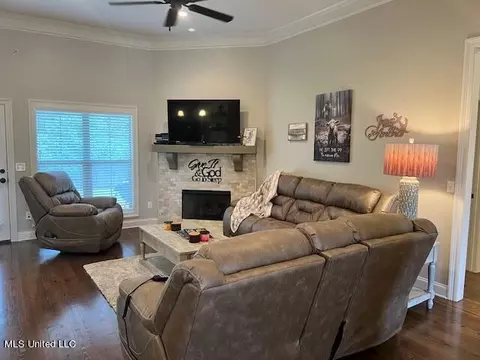 617 Tucker Xing, Brandon, MS 39042 photo 8