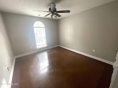 Bedroom - 807 Cedar Trace Cir, Hernando, MS 38632 photo 3 of 4