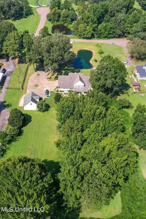 View/Area - 4925 Cherry Tree Dr, Olive Branch, MS 38654 photo 1 of 1
