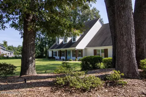 Other - 4925 Cherry Tree Dr, Olive Branch, MS 38654 photo 2 of 13