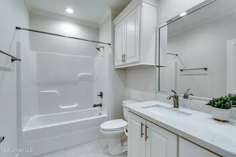 Bath - 170 Hampton Rdg, Madison, MS 39110 photo 6 of 6