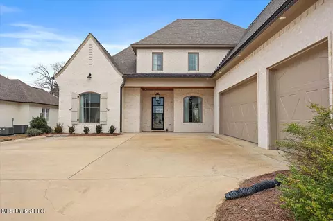 Exterior - 1325 Jasmine Way, Flowood, MS 39232 photo 3 of 5