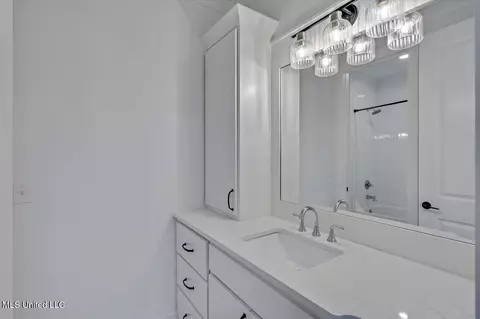 Bath - 1325 Jasmine Way, Flowood, MS 39232 photo 9 of 9