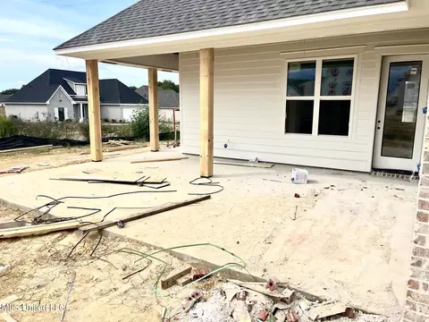 301 Mandy Way, Canton, MS 39046 photo 2