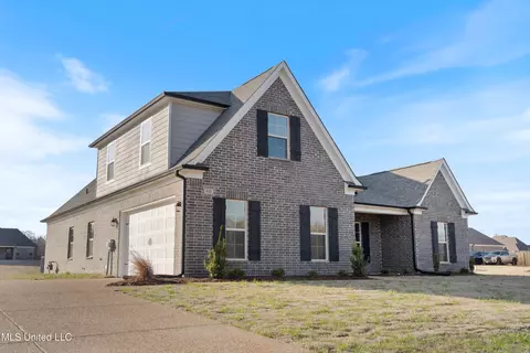 673 Wells Dr, Hernando, MS 38632 photo 2