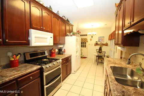 3686 Shelby Cv, Hernando, MS 38632 photo 10