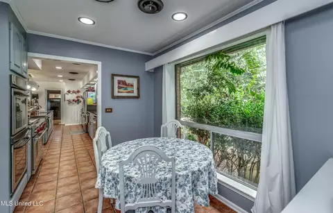 Dining - 798 E Fourth Ave, Morton, MS 39117 photo 1 of 3