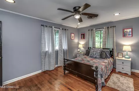 Bedroom - 798 E Fourth Ave, Morton, MS 39117 photo 3 of 8