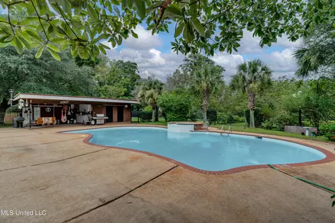 Exterior - 798 E Fourth Ave, Morton, MS 39117 photo 13 of 15