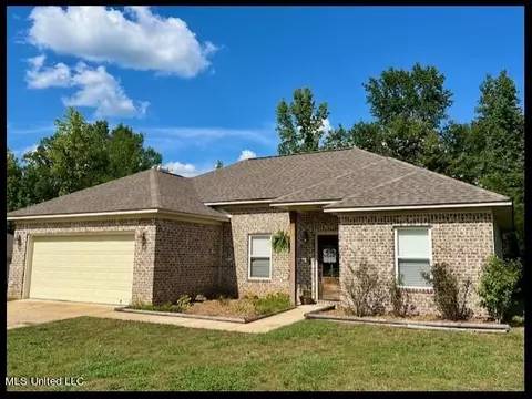 180 S Shelbi Dr, Oxford, MS 38655