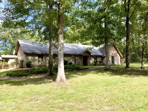 6076 Grants Ferry Rd, Brandon, MS 39047