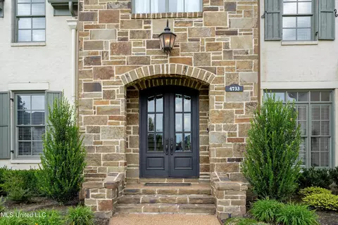 4733 W Robinson Loop, Olive Branch, MS 38654 photo 4