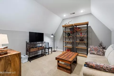 4733 W Robinson Loop, Olive Branch, MS 38654 photo 38